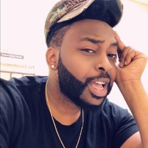 Meet your Posher, Isaiah